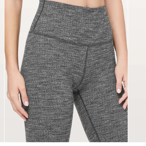 Lululemon Wunder Under high waisted full length Gray knit Leggings size 8 - Picture 3 of 9